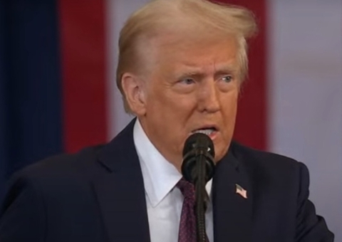Trump baixa o tom contra a China após posse e reforça abertura para negociar
