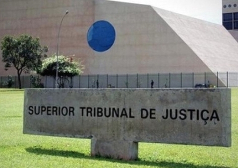 STJ autoriza pessoa de gênero neutro a mudar registro civil