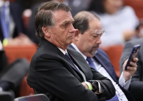 Defesa de Jair Bolsonaro pede anulação de delação de Mauro Cid