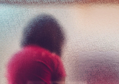 Justiça condena idoso que estuprou e manteve menina como ‘namorada’ no Amazonas