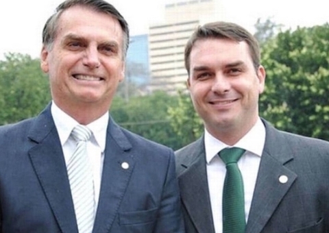 Prisão de Bolsonaro ocorre após vigília convocada por Flávio Bolsonaro; entenda