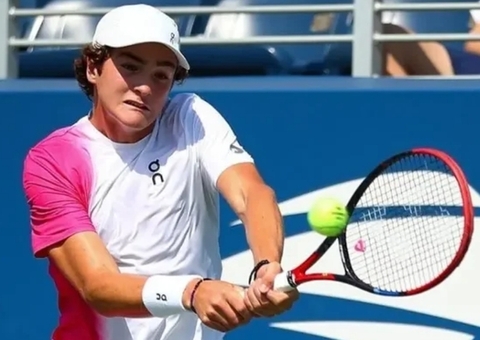 João Fonseca se torna top 100 do mundo e trabalha para escalar mais degraus