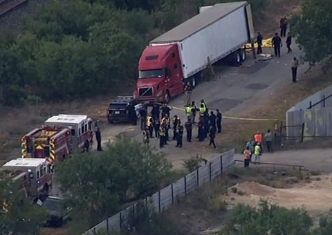 Migrantes encontrados mortos em caminhão no Texas tinham tempero passado pelo corpo