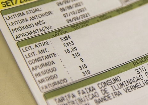 Conta de luz ficará mais cara em maio com bandeira tarifária amarela