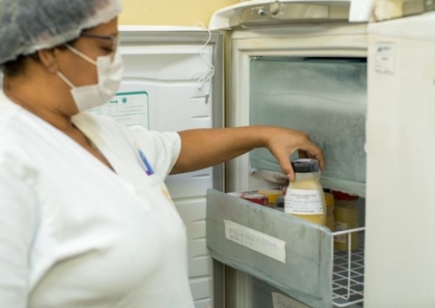 Maternidade de Manaus alerta para estoque crítico de leite materno e pede doações