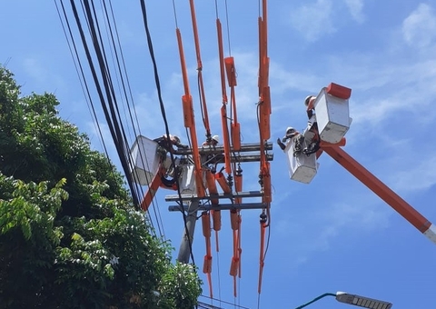 Bairros de Manaus ficam sem energia neste domingo; confira 