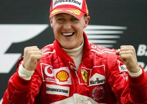 Michael Schumacher é 'visto' em casamento de sua filha, diz jornal