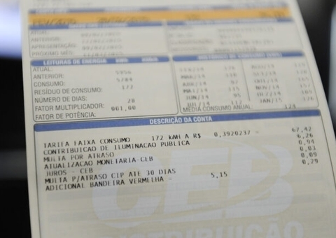 Conta de energia vai ficar mais barata no Amazonas, anuncia Aneel