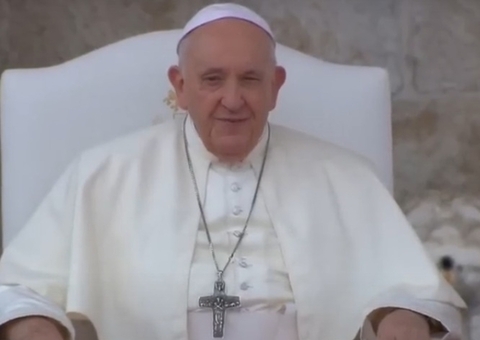 Papa Francisco pede paz na Ucrânia e em Gaza em bênção de Natal