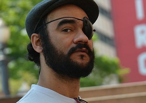 Fotógrafo que perdeu olho ao ser atingido por bala de borracha tem indenização negada