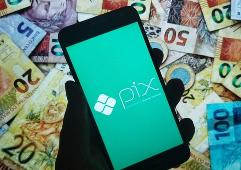 Planalto ordena que Caixa volte atrás e suspenda cobrança de Pix para pessoa jurídica