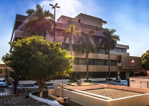 Ministério Público do Amazonas lança edital com salários de até R$ 11,5 mil; confira