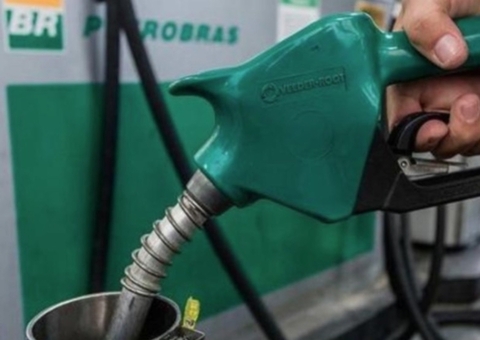 Prepare o bolso; Diesel sobe R$ 0,25 nas refinarias e quase tudo deve aumentar de preço
