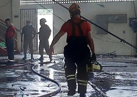 Clube de Tiro Ponta Negra passa por perícia após explosão que matou 5 em Manaus