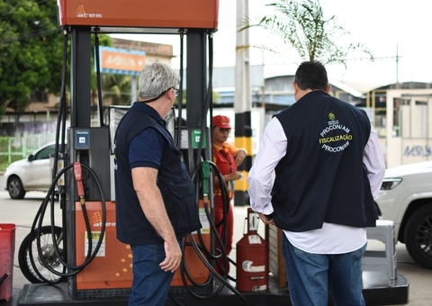 Procon divulga preços de combustíveis após pesquisa em Manaus; veja tabela