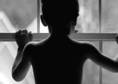 Militar do Exército é preso por torturar filho em Manaus; esposa também é presa