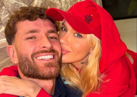 Léo Pereira exclui Karoline da lista de convidados para final da Libertadores