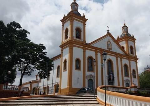Catedral de Manaus realiza o primeiro Círio da Imaculada com crianças