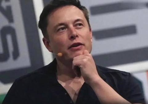 Musk volta a atacar projeto de lei de Trump: "insano e destrutivo"