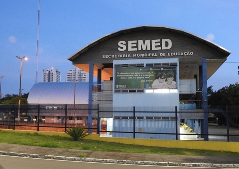Quase 10 mil servidores da Semed terão progressão de carreira; entenda