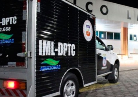 Criminosos obrigam homem a descer de carro e matam vítima a tiros em Manaus