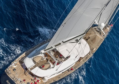 Quatro vítimas do naufrágio de iate de bilionário morreram sufocadas em ‘bolha de ar'