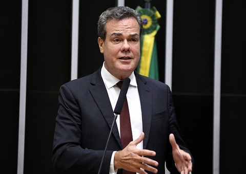 Podemos oficializa candidatura de Henrique Oliveira ao governo do Amazonas