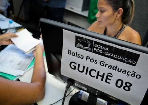 Lista de aprovados no Bolsa Pós-Graduação será divulgada nesta terça-feira