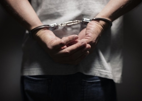 Dentista é preso por estuprar paciente durante avaliação em consultório