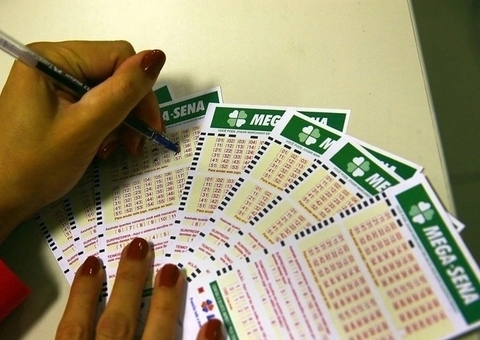 Ninguém acerta na Mega-Sena e prêmio acumula em R$ 22 milhões