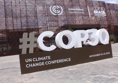 China assume protagonismo no debate climático com ausência dos EUA na COP30