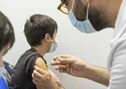 Síndromes respiratórias graves recuam entre crianças e adolescentes