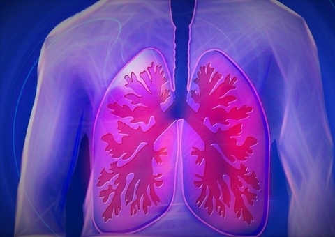 Casos de síndrome respiratória aguda grave continuam em alta no Brasil