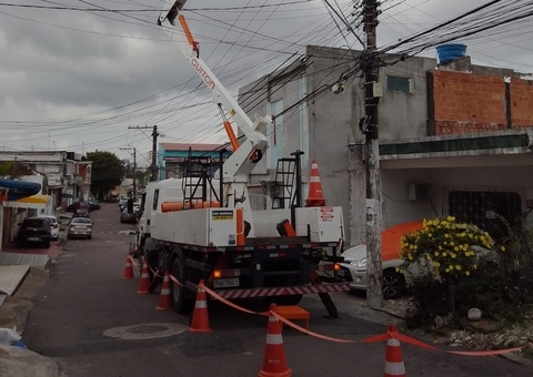 Veja quais bairros ficam sem energia neste sábado em Manaus