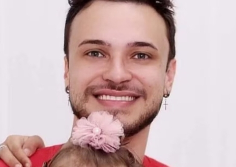 Influencer suspeito de desviar doações para filha com paralisia é preso