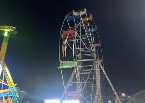 Adolescente segue internada uma semana após cair de roda gigante no Amazonas