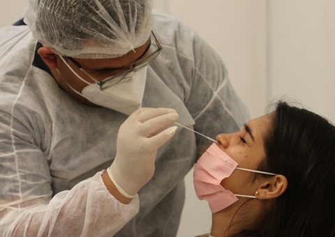 Amazonas segue na fase verde com redução de 35% na média diária de Covid-19