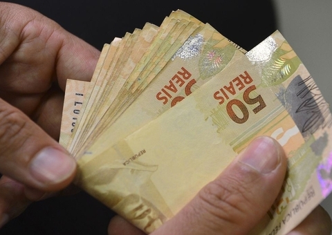 Governo propõe salário mínimo de R$ 1.389 em 2024, sem aumento real