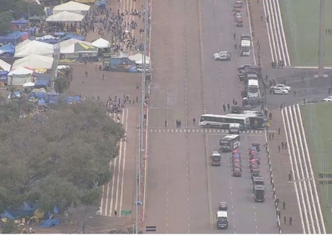 PF vai indiciar 1.000 bolsonaristas por atos de vandalismo em Brasília 
