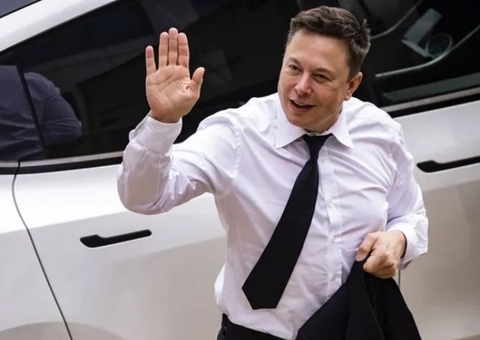 Elon Musk crítica home office, "é fingir que trabalha"