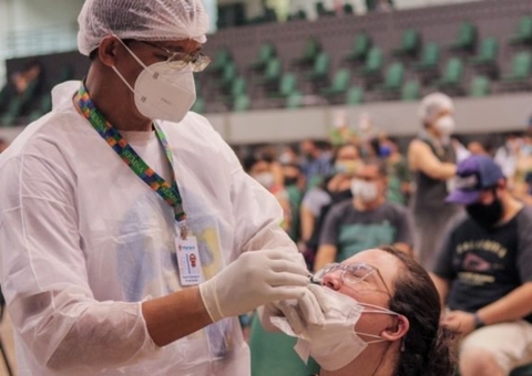  Amazonas registra 215 novos casos de Covid-19 em 24h