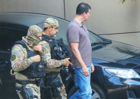 Justiça prorroga prisão de ex-secretário de Inteligência do Amazonas por mais 30 dias