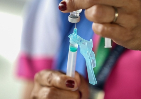 Amazonas anuncia 4º dose de vacina contra Covid para idosos de 70 anos ou mais