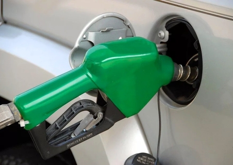 Procon divulga pesquisa de preços de combustíveis em Manaus; veja 