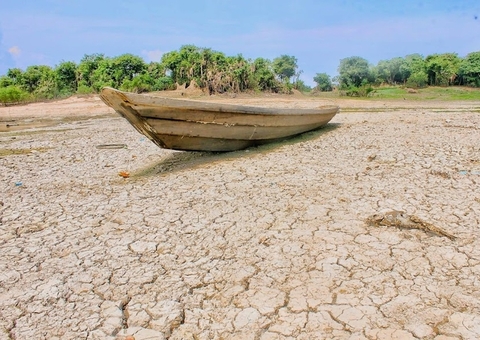 Bolsa Família será antecipado para afetados pela seca no Amazonas; veja data
