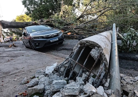 São Paulo completa quatro dias de apagão e Enel é acionada pela Justiça
