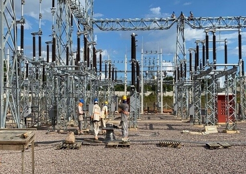 Bairros em Manaus e ramal na BR-174 ficam sem energia neste domingo