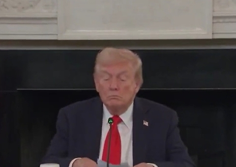 "Parem com a matança", diz Trump a líderes de Rússia e Ucrânia