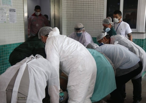 Abril supera o mês mais letal da pandemia no Brasil com quase 70 mil mortes