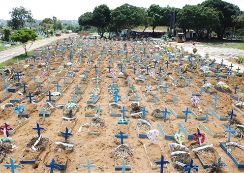 Manaus registra 25 enterros nesta quinta